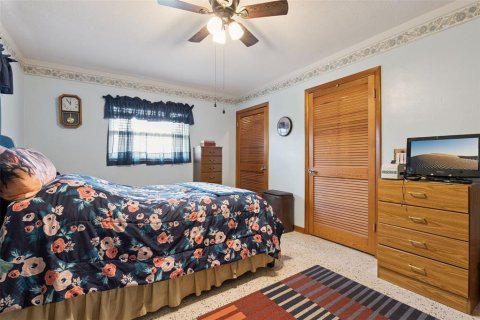 House in Mount Dora, Florida 2 bedrooms, 136.19 sq.m. № 2267040 - photo 16