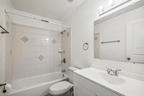 Condominio en alquiler en Tampa, Florida, 2 dormitorios, 89.19 m2 № 1622956 - foto 19