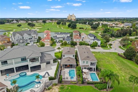 Casa en venta en Kissimmee, Florida, 4 dormitorios, 213.21 m2 № 2385614 - foto 3
