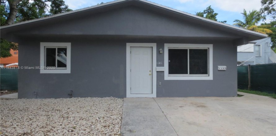 Villa ou maison à Miami, Floride 3 chambres, 92.9 m2 № 1819711