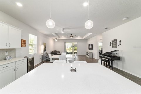 Villa ou maison à vendre à Ocala, Floride: 3 chambres, 204.01 m2 № 1915989 - photo 9