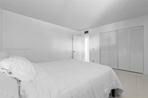 Copropriété à vendre à Oakland Park, Floride: 2 chambres, 104.05 m2 № 1963379 - photo 14