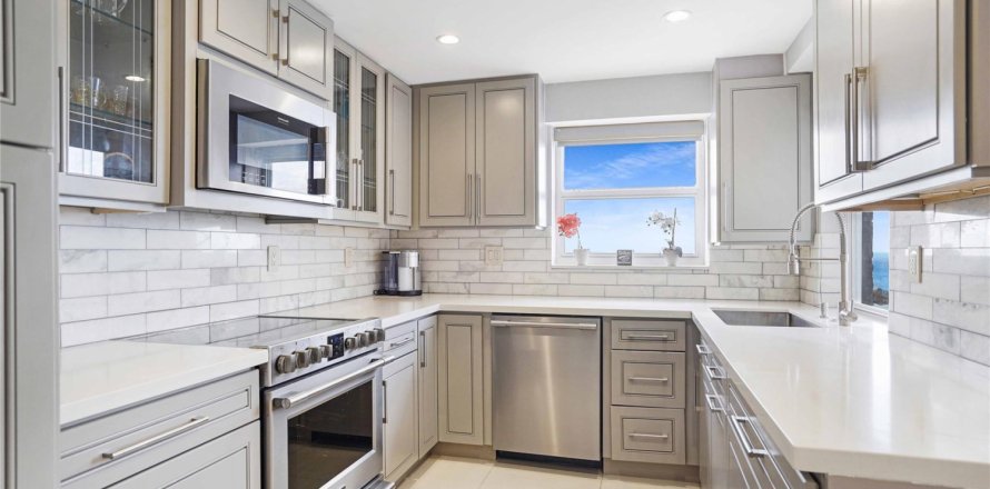 Condominio en Fort Lauderdale, Florida, 3 dormitorios  № 1210600
