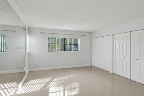 Copropriété à louer à Fort Lauderdale, Floride: 2 chambres, 89.93 m2 № 1993511 - photo 6