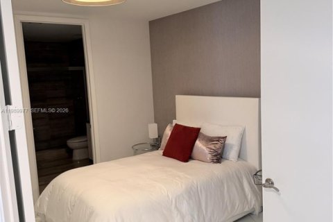 Condo in Sunny Isles Beach, Florida, 3 bedrooms  № 2052031 - photo 14