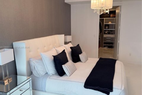 Condo in Sunny Isles Beach, Florida, 3 bedrooms  № 2052031 - photo 6