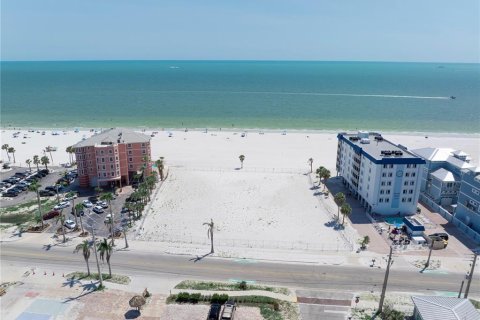 Propiedad comercial en venta en Fort Myers Beach, Florida № 1841364 - foto 19