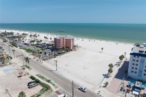 Propiedad comercial en venta en Fort Myers Beach, Florida № 1841364 - foto 20