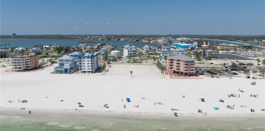 Propiedad comercial en Fort Myers Beach, Florida № 1841364