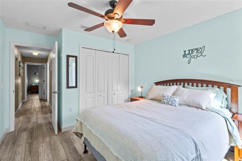 Villa ou maison à vendre à Port Charlotte, Floride: 3 chambres, 177.35 m2 № 2143393 - photo 29
