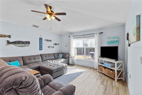 Villa ou maison à vendre à Port Charlotte, Floride: 3 chambres, 177.35 m2 № 2143393 - photo 27