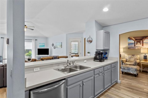 Villa ou maison à vendre à Port Charlotte, Floride: 3 chambres, 177.35 m2 № 2143393 - photo 23