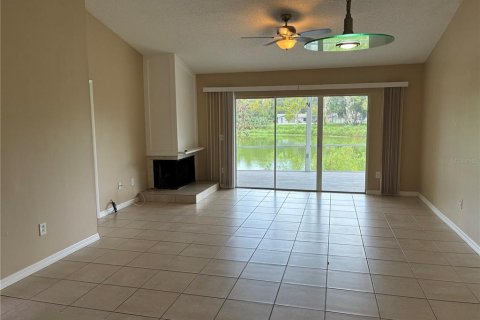 Apartment in Longwood, Florida 3 bedrooms, 128.02 sq.m. № 2389172 - photo 2