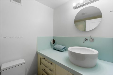 Copropriété à louer à Miami Beach, Floride: 1 chambre, 82.68 m2 № 1852246 - photo 18
