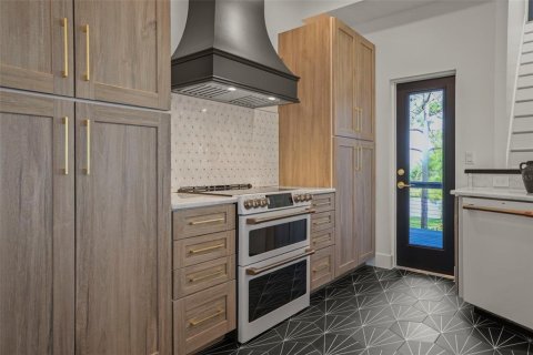 Villa ou maison à vendre à Weeki Wachee, Floride: 3 chambres, 151.9 m2 № 1813694 - photo 20