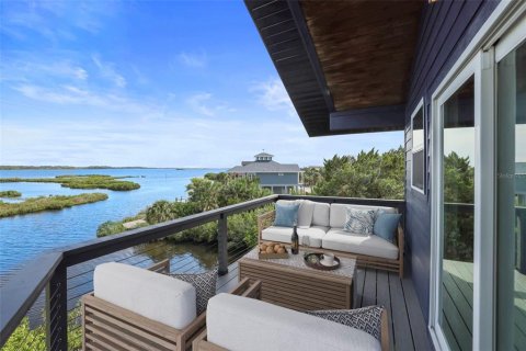 Villa ou maison à vendre à Weeki Wachee, Floride: 3 chambres, 151.9 m2 № 1813694 - photo 8