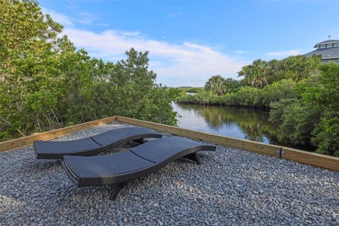 Villa ou maison à vendre à Weeki Wachee, Floride: 3 chambres, 151.9 m2 № 1813694 - photo 29