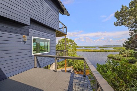 Villa ou maison à vendre à Weeki Wachee, Floride: 3 chambres, 151.9 m2 № 1813694 - photo 23