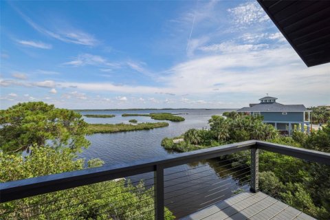 Villa ou maison à vendre à Weeki Wachee, Floride: 3 chambres, 151.9 m2 № 1813694 - photo 24