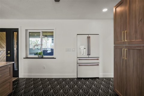 Villa ou maison à vendre à Weeki Wachee, Floride: 3 chambres, 151.9 m2 № 1813694 - photo 28