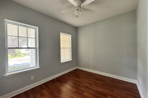 Casa en alquiler en Orlando, Florida, 3 dormitorios, 184.88 m2 № 1908596 - foto 3