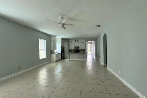 Casa en alquiler en Orlando, Florida, 3 dormitorios, 184.88 m2 № 1908596 - foto 9