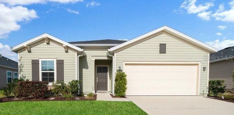 House in Ocala, Florida 2 bedrooms, 143.81 sq.m. № 2114288