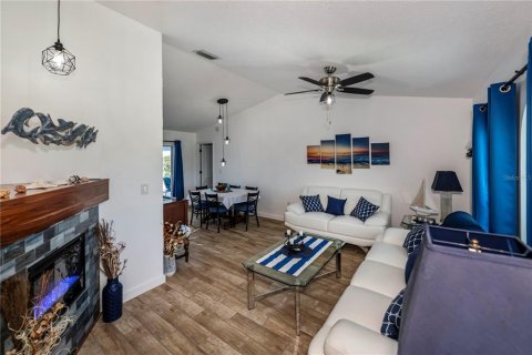 Villa ou maison à vendre à Port Charlotte, Floride: 3 chambres, 167.04 m2 № 1887085 - photo 11