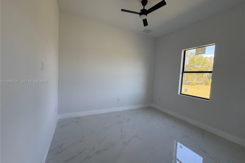 Villa ou maison à vendre à Naples, Floride: 3 chambres, 168.34 m2 № 2048742 - photo 28