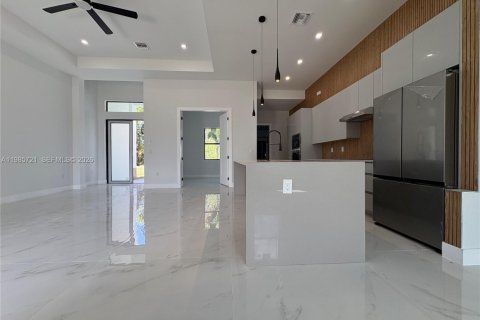 Villa ou maison à vendre à Naples, Floride: 3 chambres, 168.34 m2 № 2048742 - photo 10