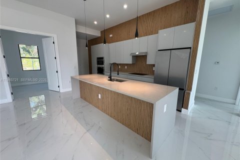 Villa ou maison à vendre à Naples, Floride: 3 chambres, 168.34 m2 № 2048742 - photo 14