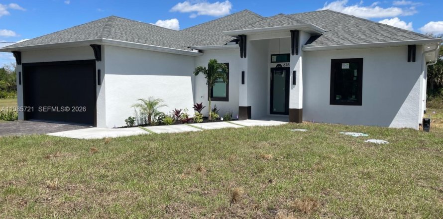 Villa ou maison à Naples, Floride 3 chambres, 168.34 m2 № 2048742