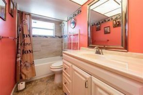 Condo in Sunrise, Florida, 1 bedroom № 2174966 - photo 5