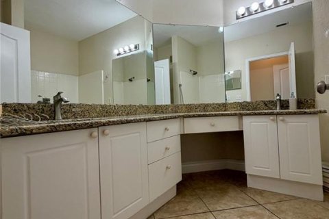 Copropriété à louer à Clearwater, Floride: 2 chambres, 114.27 m2 № 2317519 - photo 5