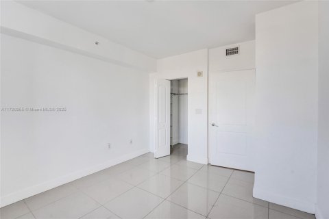 Condominio en venta en Hollywood, Florida, 2 dormitorios, 96.25 m2 № 1738855 - foto 23