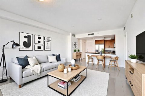 Condominio en venta en Hollywood, Florida, 2 dormitorios, 96.25 m2 № 1738855 - foto 3