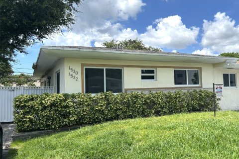 Apartment in Miami, Florida 3 bedrooms, 116.13 sq.m. № 2087100