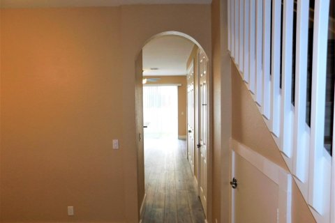 Adosado en alquiler en Stuart, Florida, 2 dormitorios, 151.71 m2 № 2399767 - foto 7