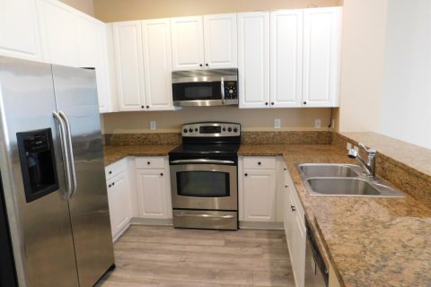 Adosado en alquiler en Stuart, Florida, 2 dormitorios, 151.71 m2 № 2399767 - foto 10