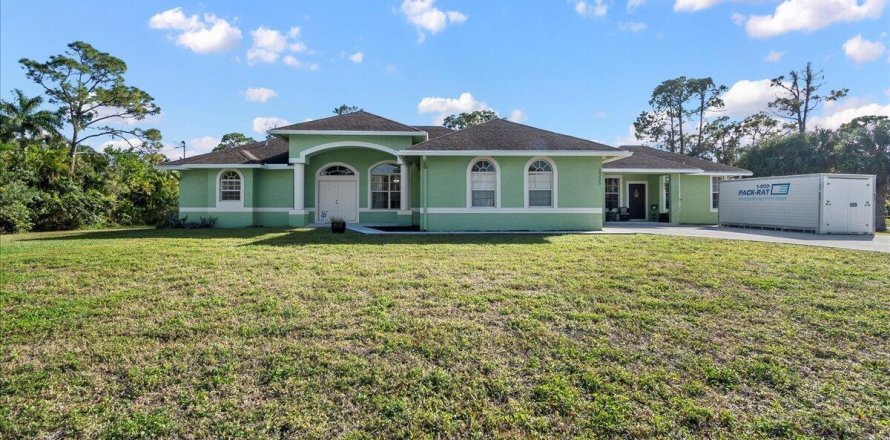 Casa en Loxahatchee Groves, Florida 5 dormitorios, 247.86 m2 № 1002917