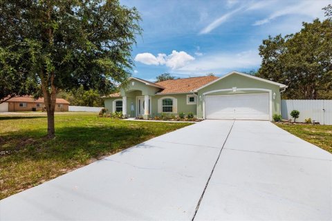 Casa en venta en Weeki Wachee, Florida, 3 dormitorios, 185.8 m2 № 2218463 - foto 6