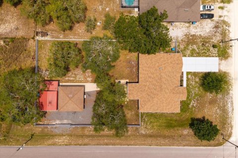 Casa en venta en Weeki Wachee, Florida, 3 dormitorios, 185.8 m2 № 2218463 - foto 8