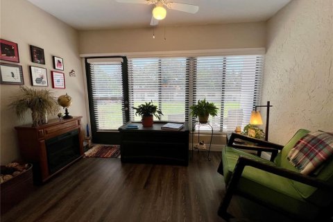 House in Clearwater, Florida 2 bedrooms, 75.44 sq.m. № 1902971 - photo 7