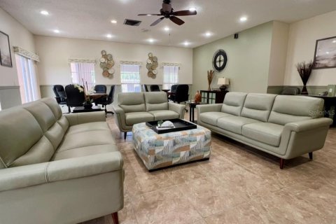 House in Clearwater, Florida 2 bedrooms, 75.44 sq.m. № 1902971 - photo 18