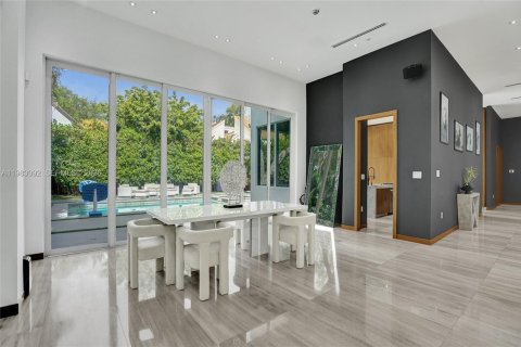 Купить виллу или дом в Майами, Флорида 6 спален, 549.15м2, № 2045404 - фото 12