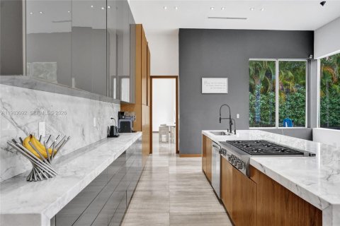 Купить виллу или дом в Майами, Флорида 6 спален, 549.15м2, № 2045404 - фото 14