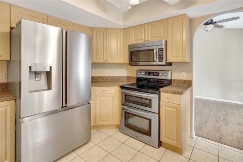 House in Punta Gorda, Florida 3 bedrooms, 126.07 sq.m. № 1761228 - photo 8