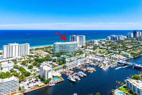 Copropriété à vendre à Pompano Beach, Floride: 2 chambres, 135.92 m2 № 2270177 - photo 27