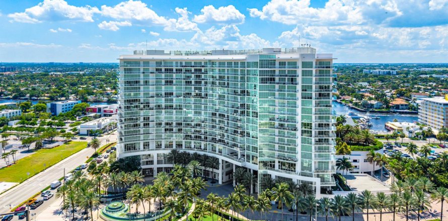 Condo à Pompano Beach, Floride, 2 chambres № 2270177