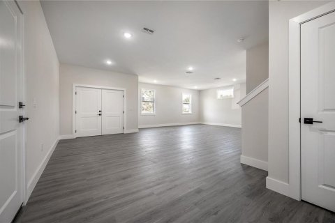 House in Holiday, Florida 3 bedrooms, 208.47 sq.m. № 1536094 - photo 7